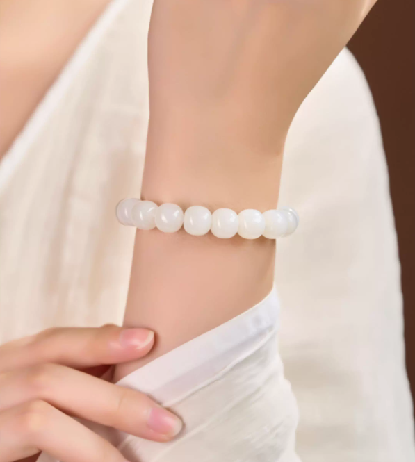 Authentic Hetian White Jade Bracelet for Good Fortune & Spiritual Growth