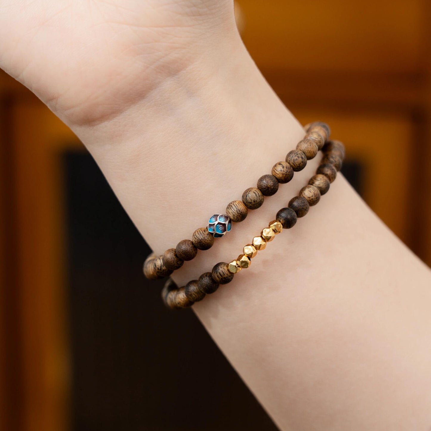 Qinan Agarwood 2-Wrap Bracelet with Gold Vermeil Enamel Lotus (S925 Silver)