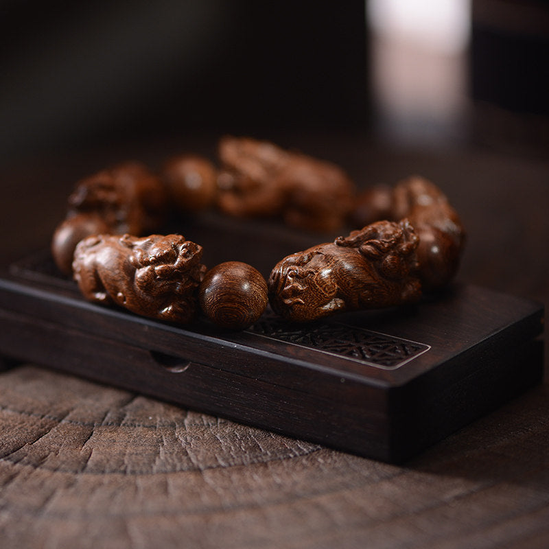 Artisan Golden Silk Sandalwood Pixiu Feng Shui Bracelet