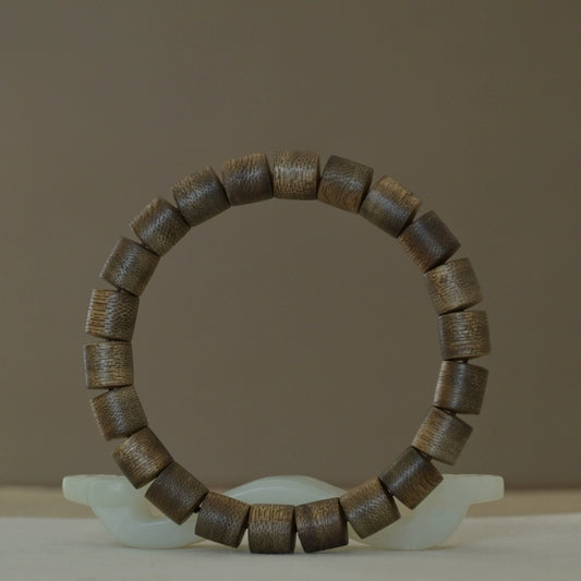 Authentic Indonesian Agarwood Bracelet for Meditation & Spiritual Growth