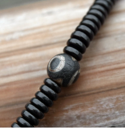 Sandalwood & Dzi Bead Grounding Bracelet for Spiritual Growth