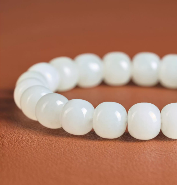 Authentic Hetian White Jade Bracelet for Good Fortune & Spiritual Growth